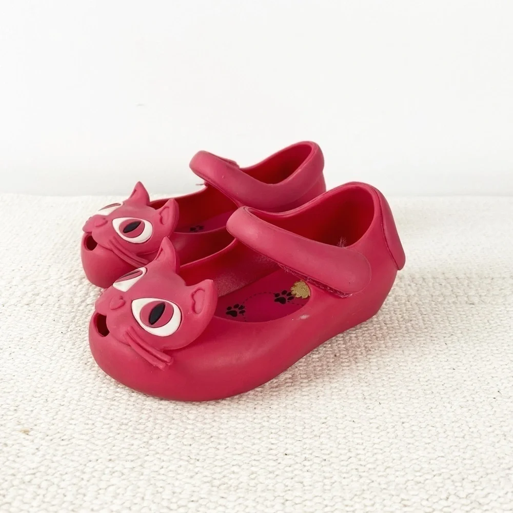 SALE 🛍️ MINI MELISSA Cat Mary Jane sandals Toddler size 5